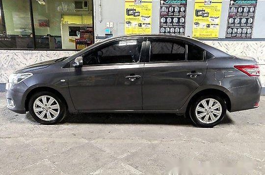 Selling Grey Toyota Vios 2016 at 87300 km -2