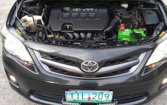 Selling Toyota Altis 2011 Automatic Gasoline in Las Piñas-2