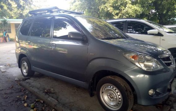 Selling Toyota Avanza 2009 in Angeles-5