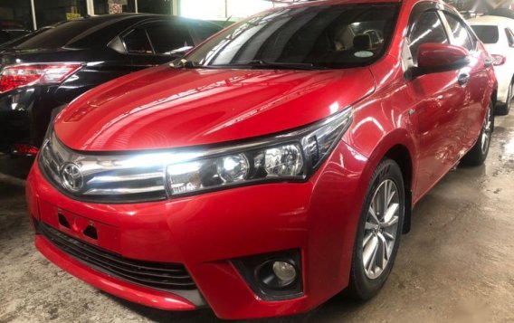 Selling Red Toyota Altis 2017 in Quezon City