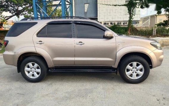 2nd Hand Toyota Fortuner 2006 for sale in Bacoor-4