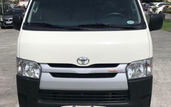 Toyota Hiace 2018 Manual Diesel for sale in Pasig-2