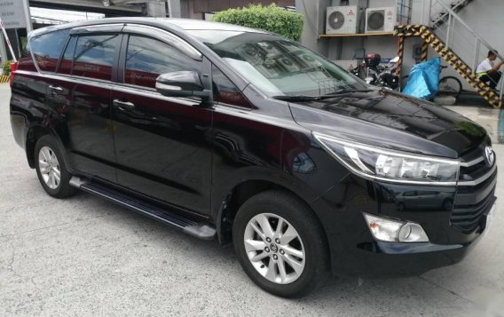 Sell 2nd Hand 2017 Toyota Innova in Parañaque-2