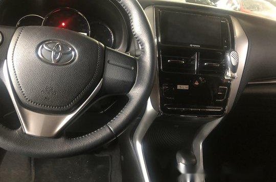 Selling Black Toyota Vios 2018 at 3000 km -4