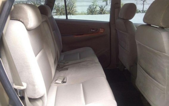 Selling Toyota Innova 2011 Automatic Diesel in Quezon City-6