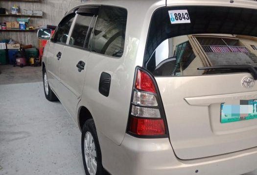 Selling 2nd Hand Toyota Innova 2012 in Biñan-2