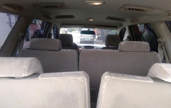 Selling Toyota Innova 2011 Automatic Diesel in Quezon City-9