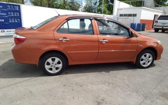 2nd Hand Toyota Vios 2004 at 80000 km for sale-3