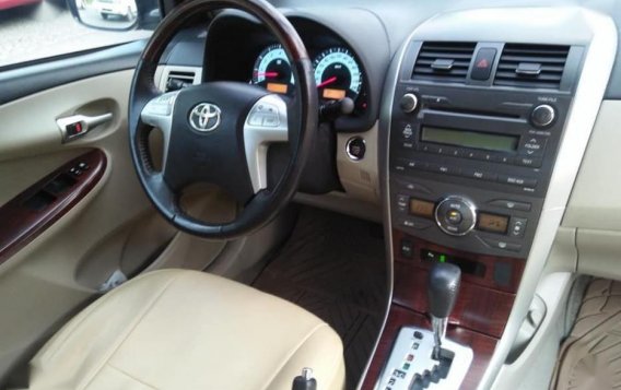 Used Toyota Altis 2013 for sale in Davao City-7