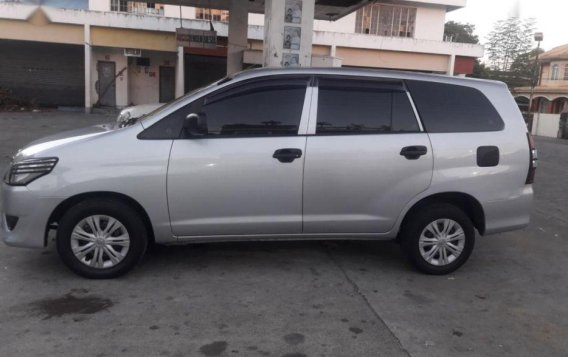 Selling Toyota Innova 2014 Manual Diesel in Balaoan