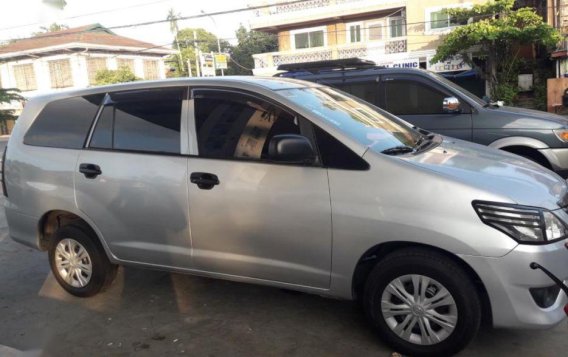 Selling Toyota Innova 2014 Manual Diesel in Balaoan-4