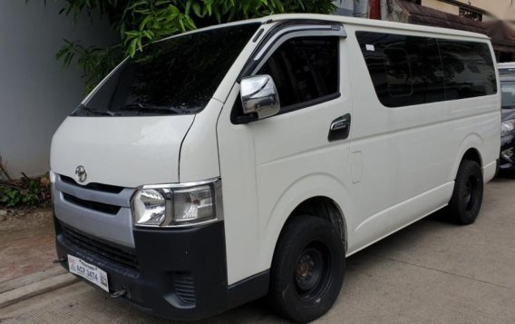 Sell White 2017 Toyota Hiace Manual Diesel at 20000 km in Quezon City-1