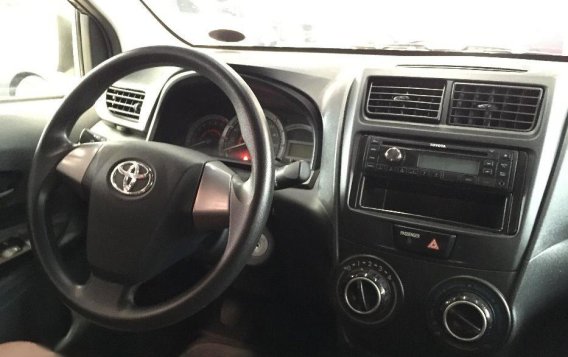 2nd Hand Toyota Avanza 2016 for sale in Quezon City-5