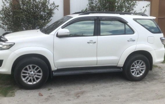 Sell 2nd Hand 2013 Toyota Fortuner Automatic Gasoline at 130000 km in Quezon City