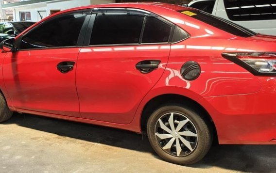 Sell Red 2017 Toyota Vios Manual Gasoline at 10000 km in Quezon City