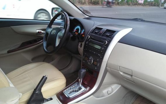 Used Toyota Altis 2013 for sale in Davao City-2
