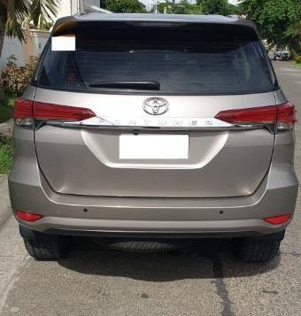  2nd Hand Toyota Fortuner 2017 for sale in Quezon City-2