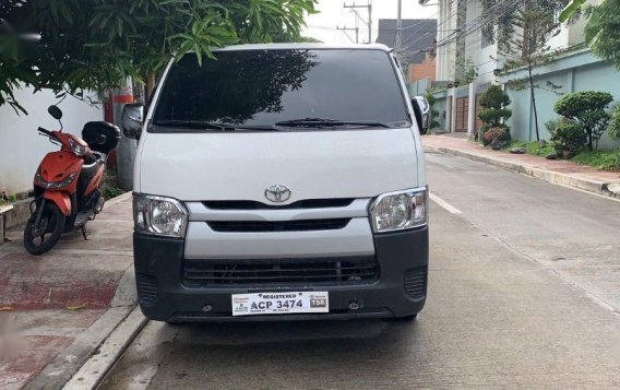 Selling 2nd Hand Toyota Hiace 2017 Manual Diesel in Quezon City