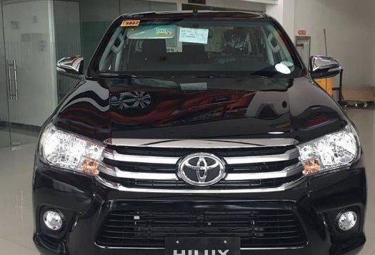 Selling Brand New Toyota Hilux 2019 Automatic Diesel in Manila