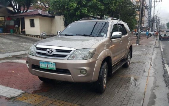 Toyota Fortuner 2006 Automatic Diesel for sale in Quezon City