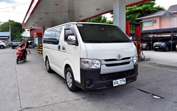Selling Used Toyota Hiace 2015 at 100000 km in Lemery-7