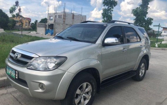 Toyota Fortuner 2007 Automatic Gasoline for sale in Cainta-4