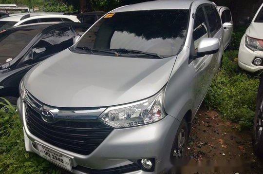 Silver Toyota Avanza 2017 for sale Automatic-1