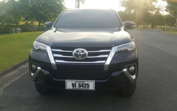 Selling 2nd Hand Toyota Fortuner 2017 in Taguig-9