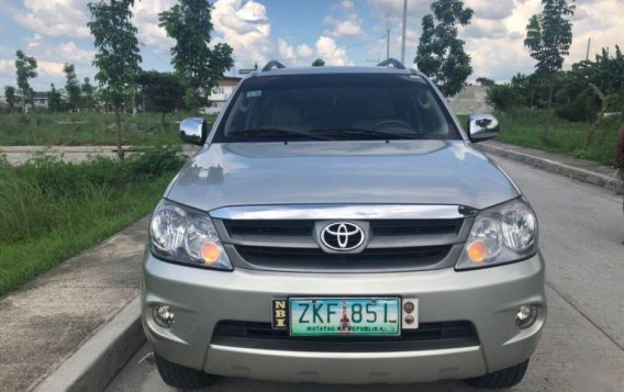 Toyota Fortuner 2007 Automatic Gasoline for sale in Cainta