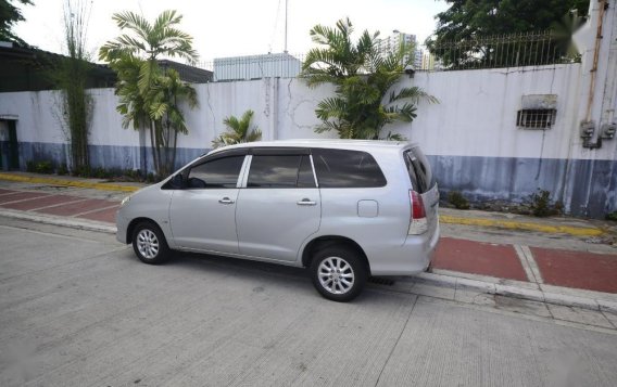 2012 Toyota Innova for sale in Quezon City-1