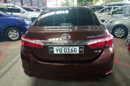 Brown Toyota Corolla Altis 2015 for sale in Quezon City-3