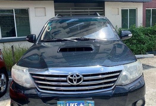 Toyota Fortuner 2013 at 70000 km for sale-5