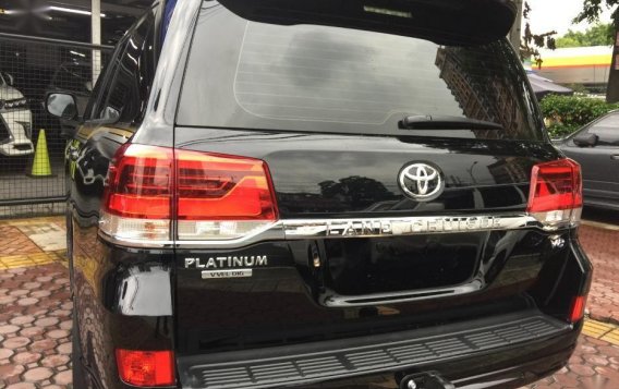 2019 Toyota Land Cruiser for sale in Quezon City-11