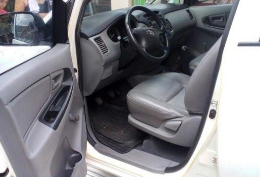 2010 Toyota Innova for sale in Taguig-7