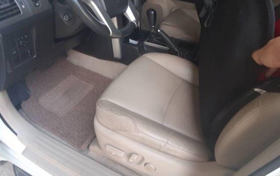 Toyota Land Cruiser 2012 for sale in Pasig -9