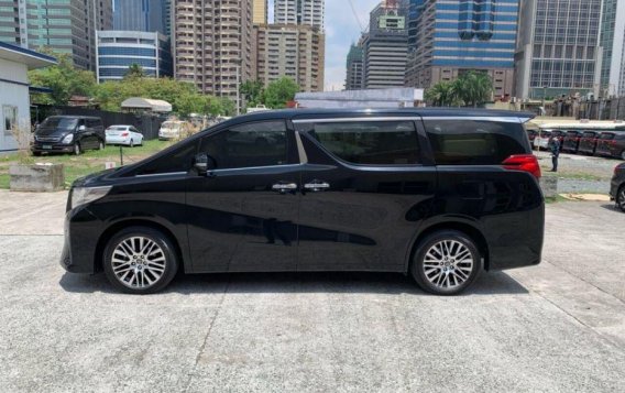 Sell Used 2018 Toyota Alphard Automatic Gasoline at 10000 km in Pasig-10