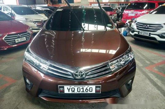 Brown Toyota Corolla Altis 2015 for sale in Quezon City-1