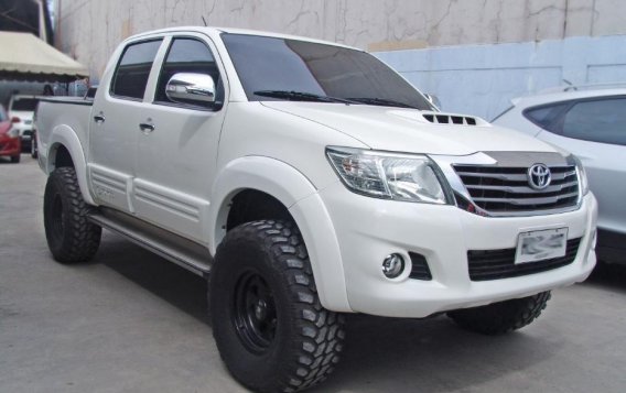 Used Toyota Hilux 2015 for sale in Mandaue 
