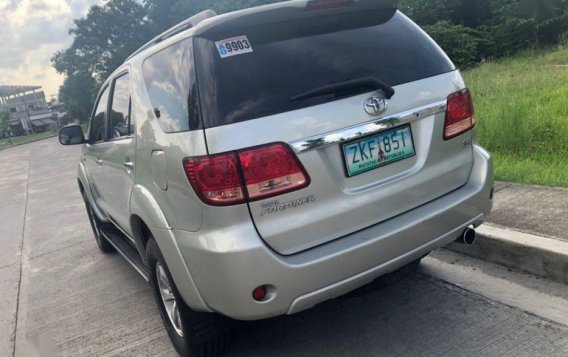 Toyota Fortuner 2007 Automatic Gasoline for sale in Cainta-2