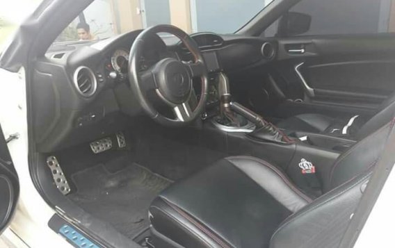 Used Toyota 86 2013 Manual Gasoline for sale in Quezon City-5