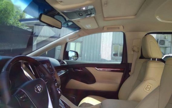 Sell Used 2018 Toyota Alphard Automatic Gasoline at 10000 km in Pasig-4
