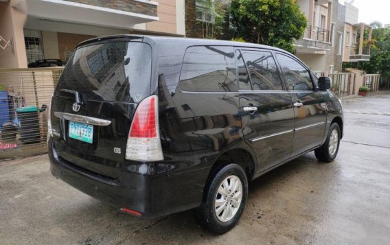 Selling Toyota Innova 2011 Automatic Gasoline in Quezon City-3