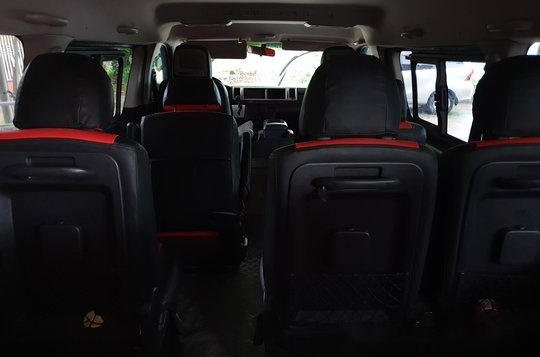 Black Toyota Hiace 2018 at 20000 km for sale-4