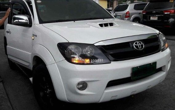 2nd Hand Toyota Fortuner 2006 Automatic Diesel for sale in Quezon City