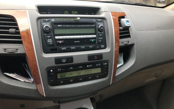 2010 Toyota Fortuner for sale in Quezon City-3