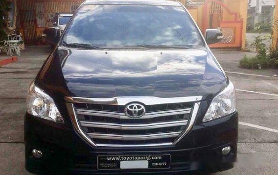 Selling Black Toyota Innova 2016 in Manila