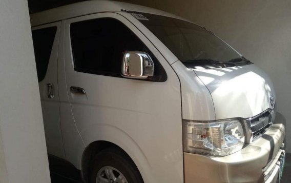 Sell 2nd Hand 2011 Toyota Hiace Manual Diesel at 50000 km in Taytay-2