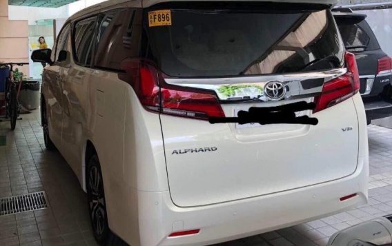 Selling Brand New Toyota Alphard 2019 in Quezon City-4