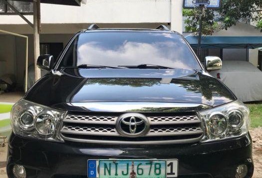 Selling 2nd Hand Toyota Fortuner 2009 in Santo Tomas