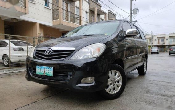 Selling Toyota Innova 2011 Automatic Gasoline in Quezon City